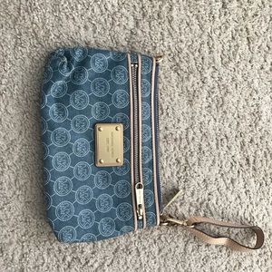Michael Kors wristlet